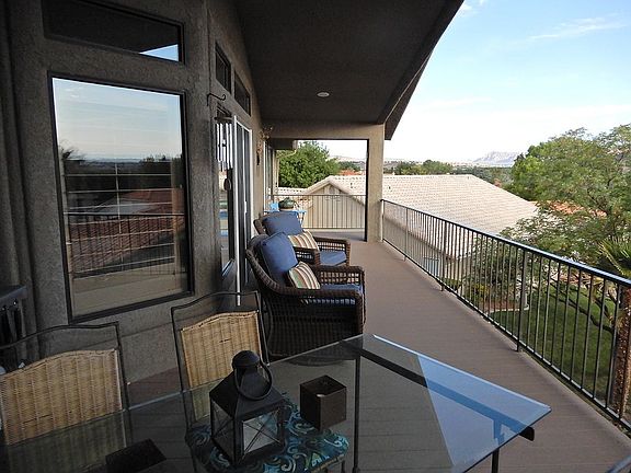 MAIN LEVEL DECK
