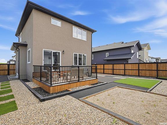 2nd image of 2435 Rosewood DRIVE