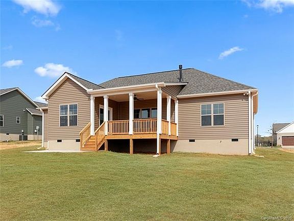 5th image of 200 Staffordshire Dr #22