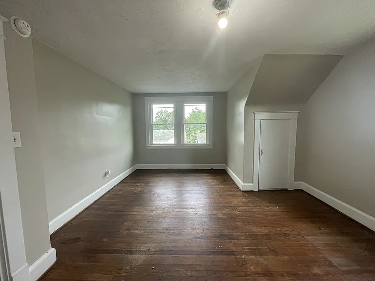 2518 Morson St — Photo 11