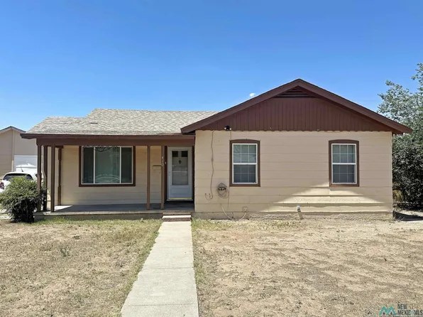 410 Green Acres St, Hobbs, NM 88240