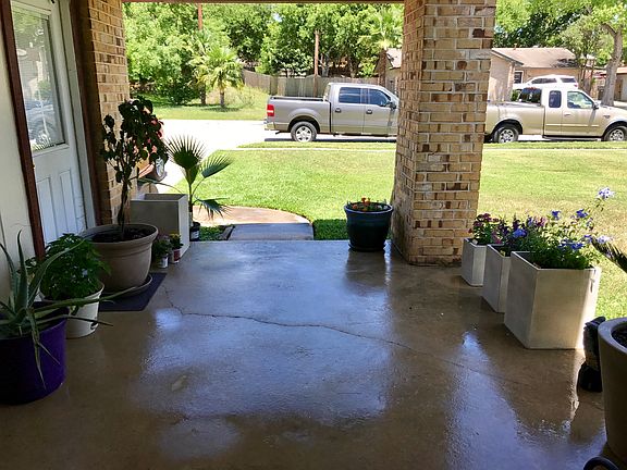 4th image of 12617 King Oaks Dr