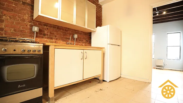 Rented by Gypsy Housing LLC | media 18