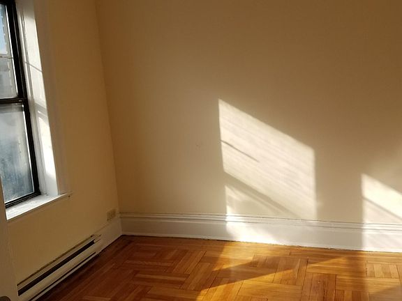3rd image of 2700 Kennedy Blvd APT 201