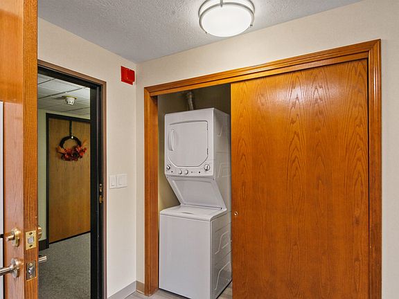4th image of 221 E Rockwood Blvd APT 516