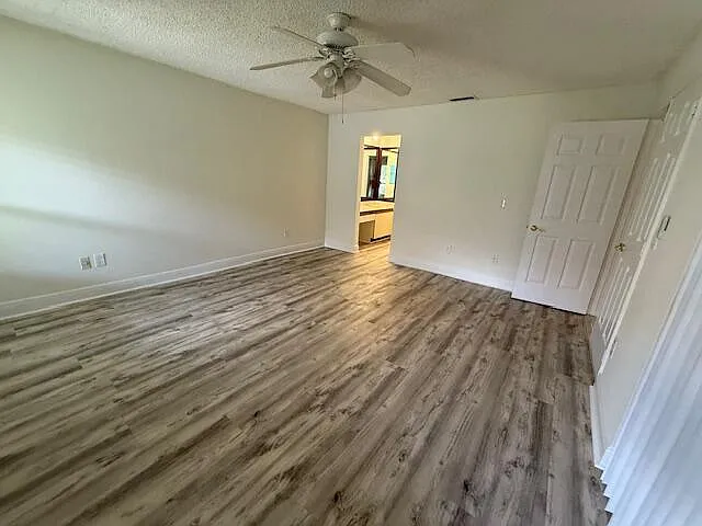 9256 Sabal Ridge Cir #D — Photo 6