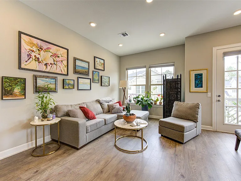 5103 Royal Heath Dr — Photo 9