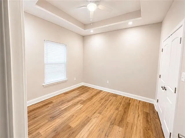 2 bed, 1.0 bath, 888 sqft, $1,200 — Photo 4