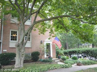 11791 N Shore Dr, Reston, VA 20190