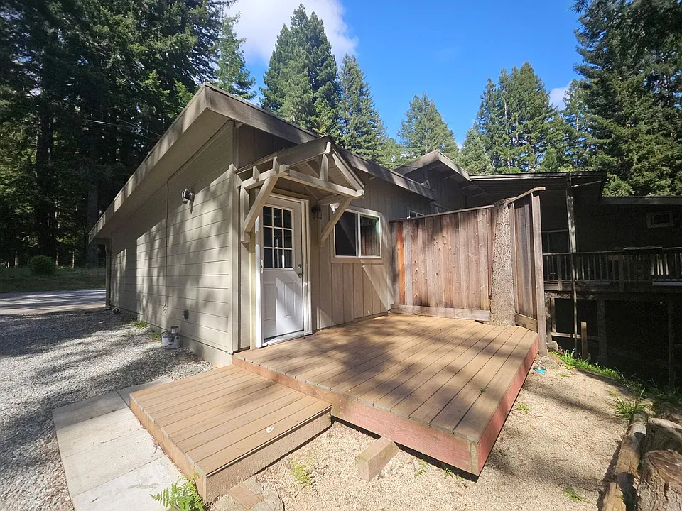 333 Dakenbrook Dr