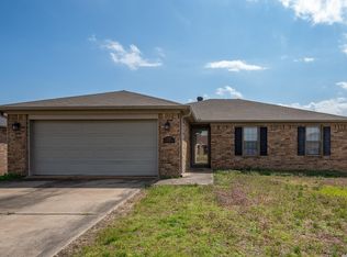 3325 Malvern Hill Dr, Conway, AR 72032