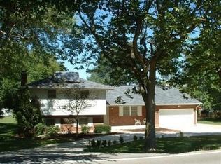 1312 Fairground Rd, Xenia, OH 45385