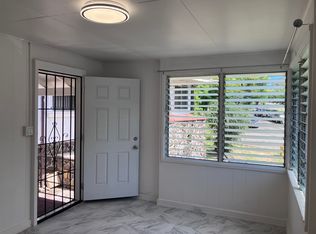 522 Captain Cook Ave, Honolulu, HI 96813