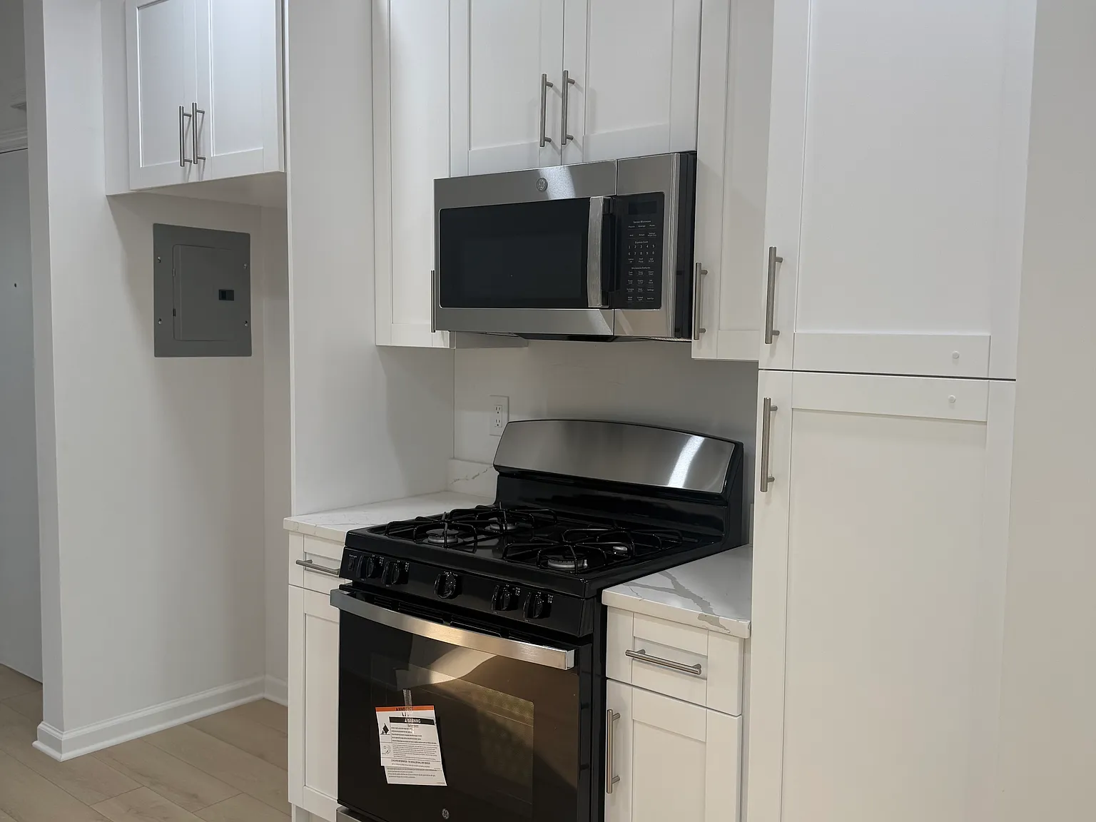 2 bed, $2,150 — Photo 3
