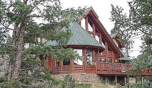 Fabulous Log Home