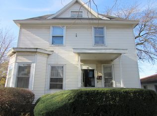 209 N Hickory St, Joliet, IL 60435