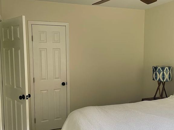 2nd image of 4766 Lithrop Pl