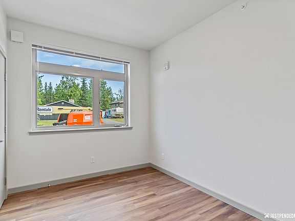 5th image of C205-12175 Mazama Pl #C205