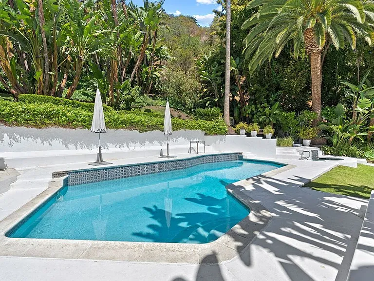 1241 Stone Canyon Rd — Photo 9