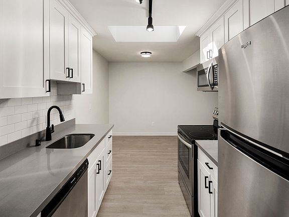 2nd image of 11515 26th Ave NE APT 301