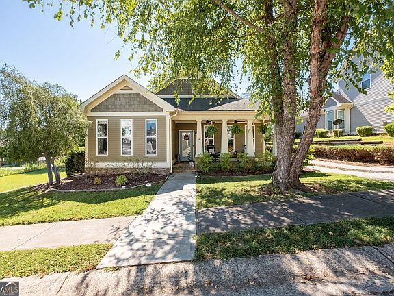 2nd image of 170 Ryan Ln