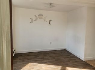 24 Blake St, Lewiston, ME 04240