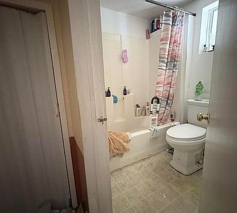 5th image of 163 E Dollie St