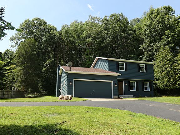2nd image of 4051 Grand River Dr NE