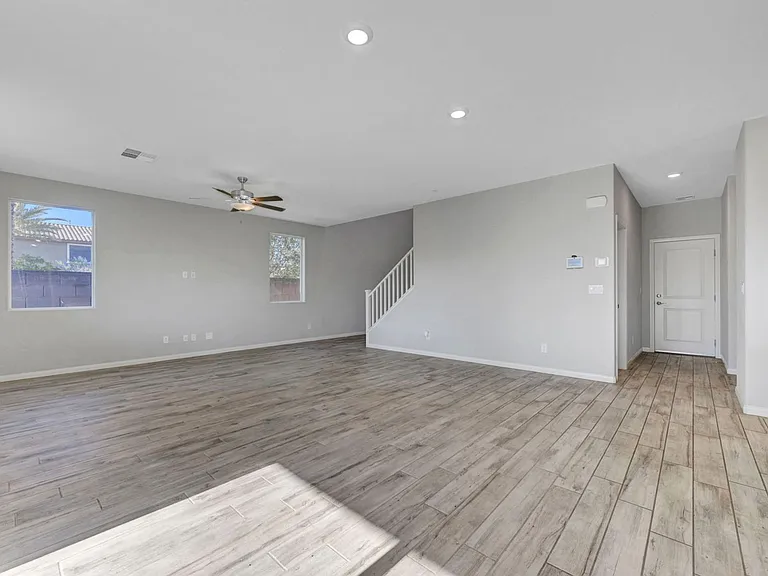 7447 Ardenno St — Photo 18