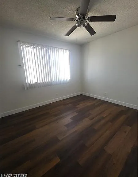 717 Van Ert Ave — Photo 4