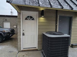 922 Main St, Pittsburgh, PA 15215