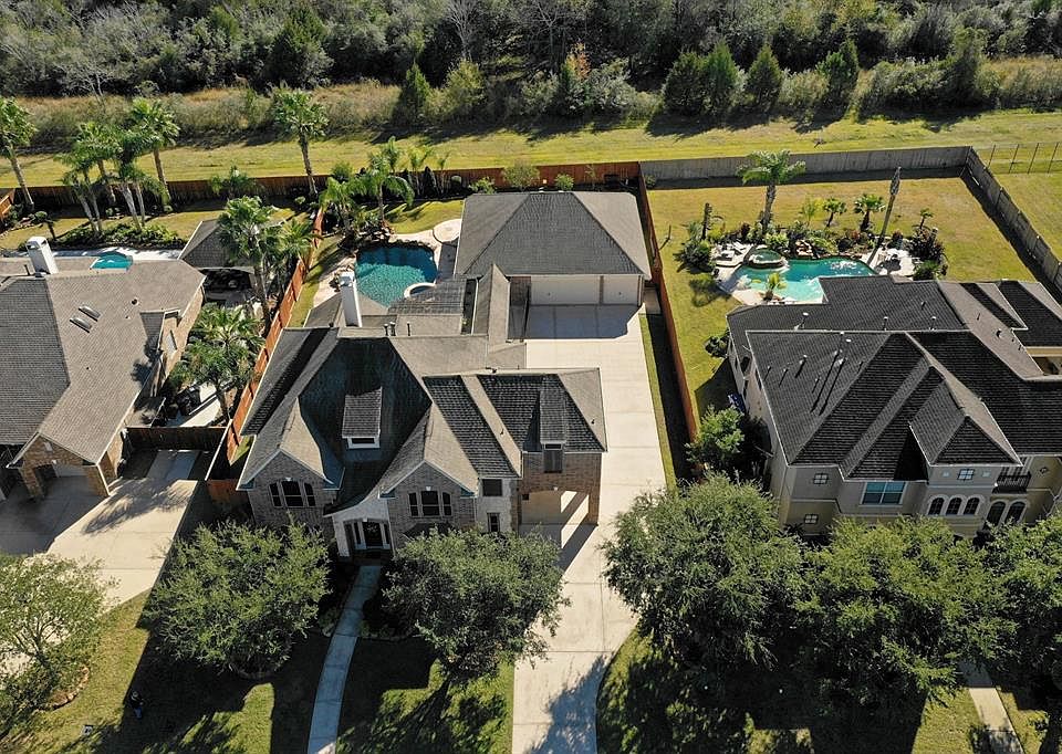 1st image of 3246 Prince George Dr