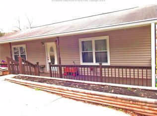212 Ferndale Dr, Charleston, WV 25302