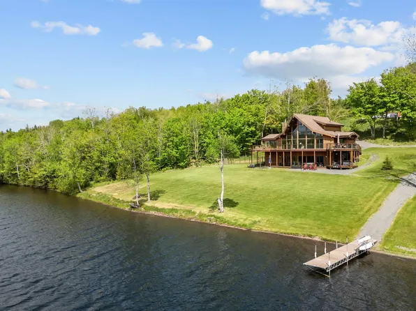 16 Sunset Ln, Saint Mary's, NS B0H 1M0