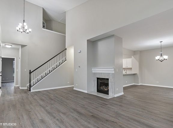 4th image of 537 Terra Springs Cir
