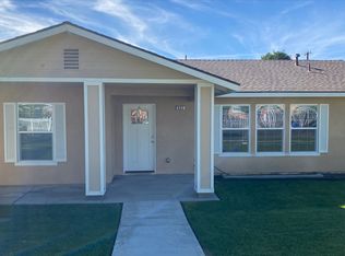 633 W Sunkist St, Ontario, CA 91762