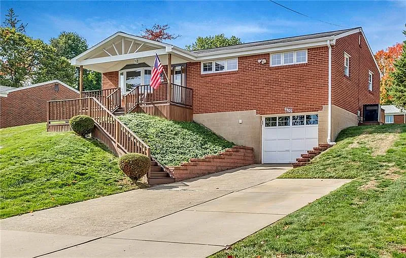 3405 E Stag Dr photo 1