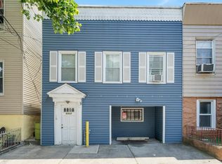 6902 Polk St, West New York, NJ 07093