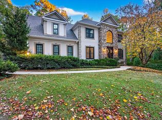 102 Woodchase Dr, Lagrange, GA 30240