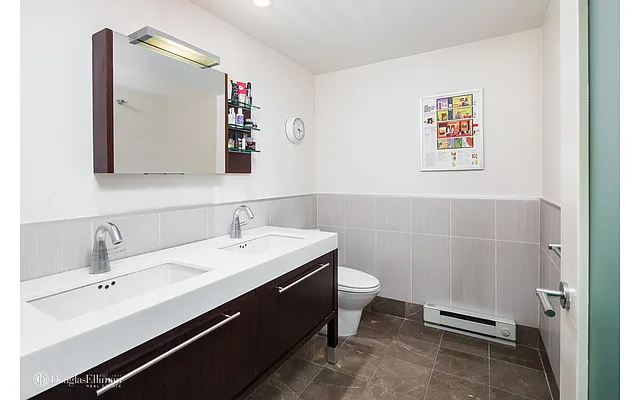 Rented by Douglas Elliman | media 31