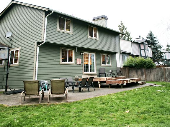 2nd image of 11115 205th Avenue Ct E