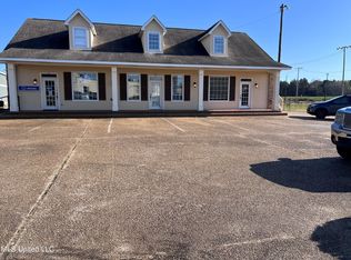 211 Woodgate Dr S, Brandon, MS 39042