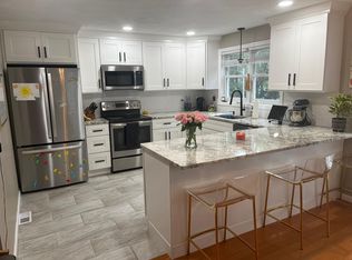 1045 Washington St, West Newton, MA 02465