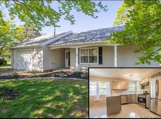 4 Lancaster Ct, Forked River, NJ 08731