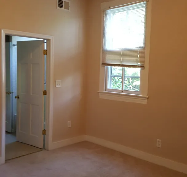 414 London St — Photo 9