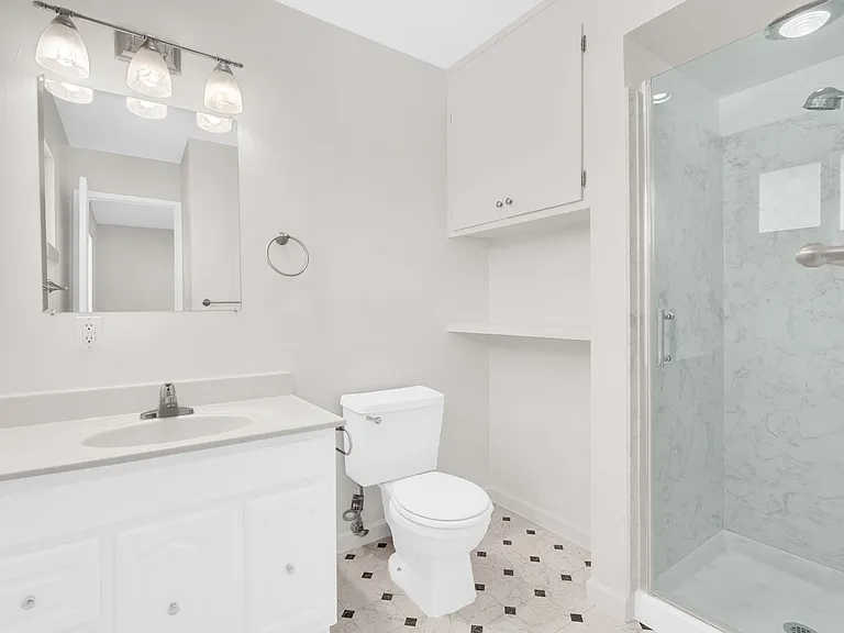 945 Kearney St #12 — Photo 27