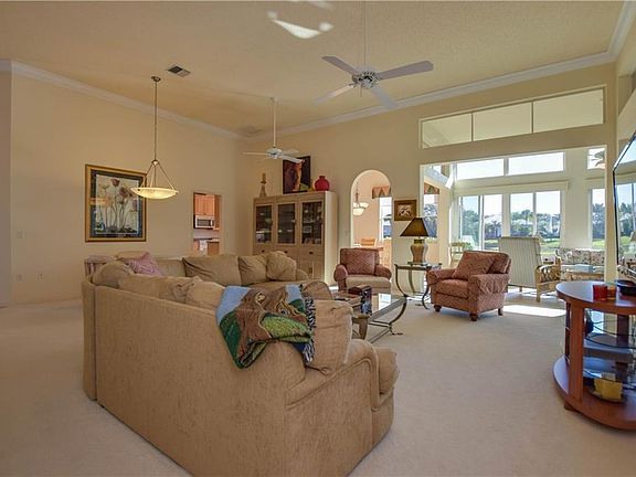 5th image of 621 Crossfield Cir #20