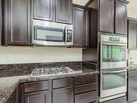 3rd image of 2378 N Valley View Dr
