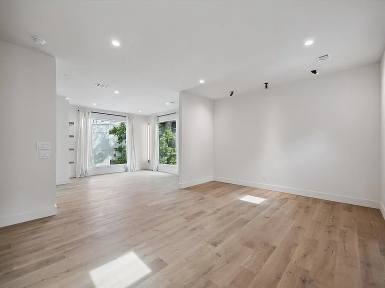 3512 Mount Vernon St — Photo 10