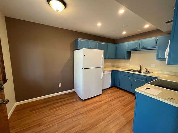 5th image of 1001 Strachan Dr Unit 10